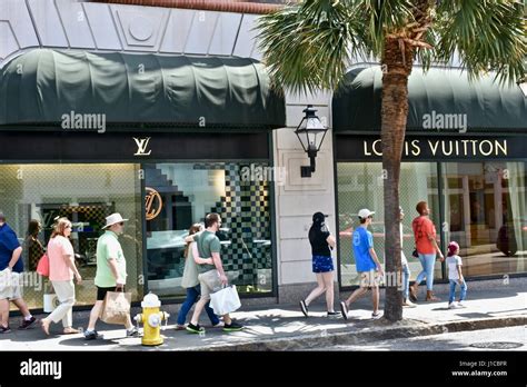 louis vuitton jobs in Charleston, SC 